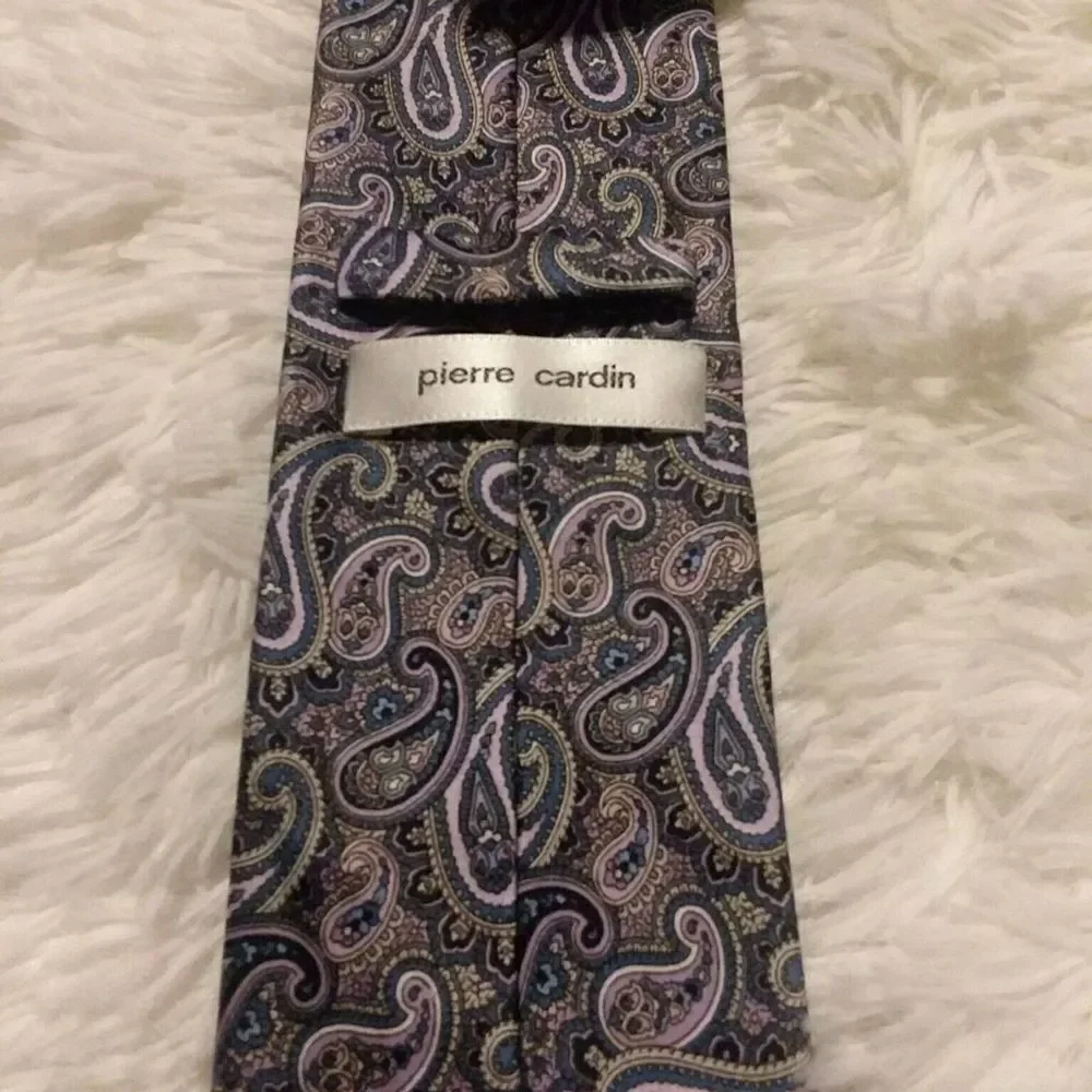 Pierre‎ Cardin Mens Necktie Blue & Purple Paisley